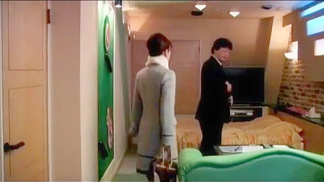 Sizzling Sexcapade in His Ride Ends With Him Cumming Hard