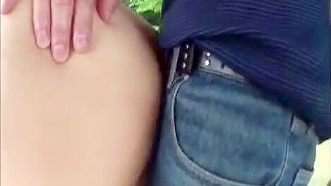 Sizzling Hairy Asian Beauty Opens Up for Steamy Action