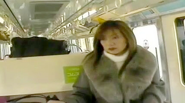 Japanese Porn Stars Enjoy Extreme Public Sex Thrills Live!