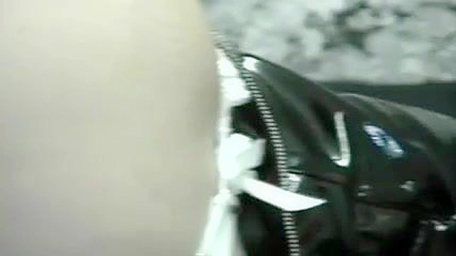 Japanese Porn Stars Enjoy Extreme Public Sex Thrills Live!