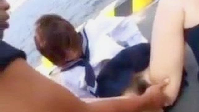 Passionate Japanese Duo Fuck Passionately Outdoors