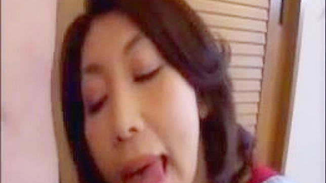 Horny Japanese MILF With Hairy Pussy Gets Wild Oral Sex From Stepson