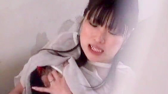 Outdoor Japanese Seductress Reaches Blissful Climax Solo