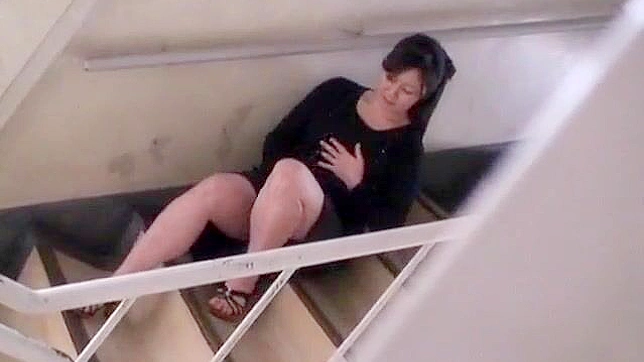 Spicy Japanese MILF Enjoys Outdoors Orgasms in Public Spaces