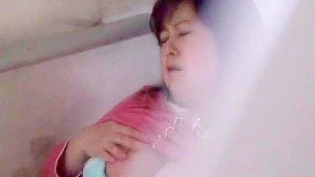 Outdoor Bliss - Exotic MILF Masturbates to Heavens High