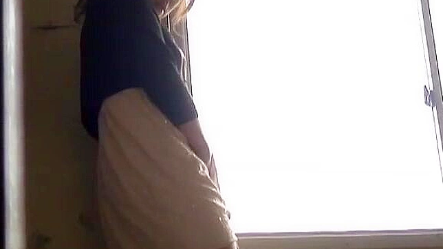 Sexy Japanese Milf Masturbates Outdoors For Unstoppable Pleasure