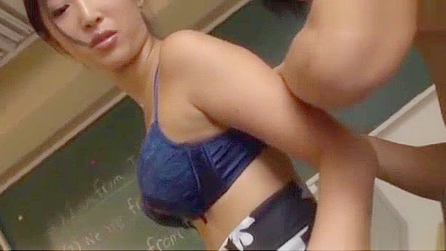 Sexy Japanese Teacher Gives Sizzling Handjob To Obedient Student