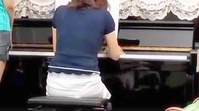 Horny Japanese Babe Gets Crazy Anal then Creampied Hardly!
