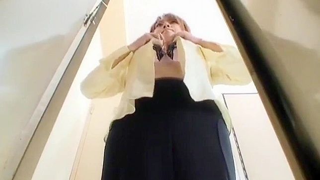 Naughty Japanese Office Girls Strip Down & Fuck in Candid View Clip