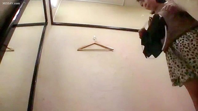 Hot Jap Gets Fucked by Sneaky Dick in Fitting Room