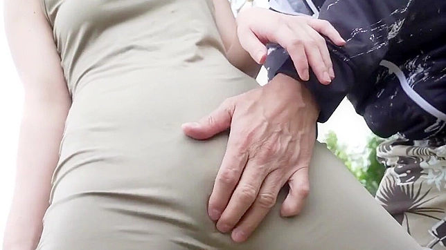 Naughty Japanese Girl 18+ Strips Naked by Roadside for Fun Action