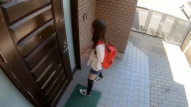 Disgusted Dad Craves His Innocent Teen 18+ Girl 18+’s Hot Pussy