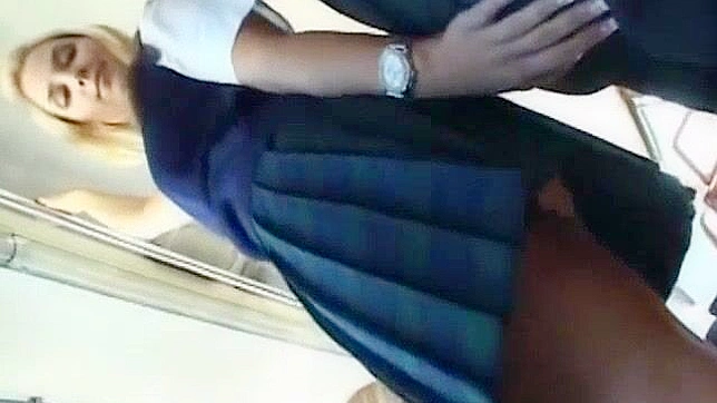 Juicy JAV Beauty Gets Fucked Hard In Hot Outdoor Slutty Scene
