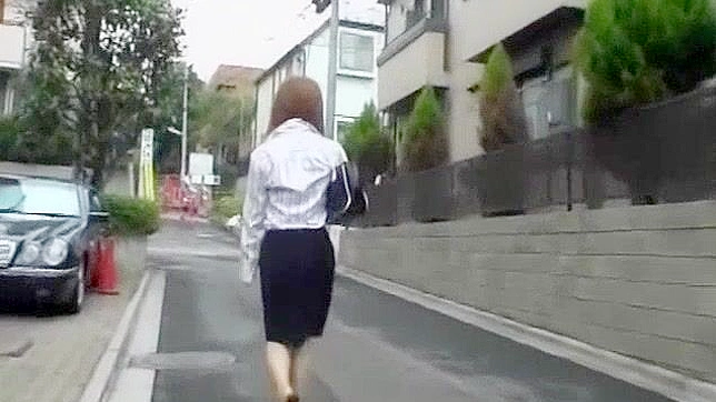 Shy Japanese Lover Gets Naughty Outdoors in Public Sexcapade