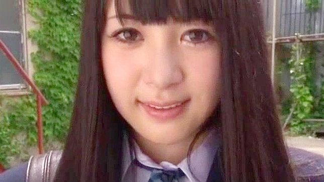 Hitomi Fujiwara Gets Railed Outdoors in Steamy Doggy Style