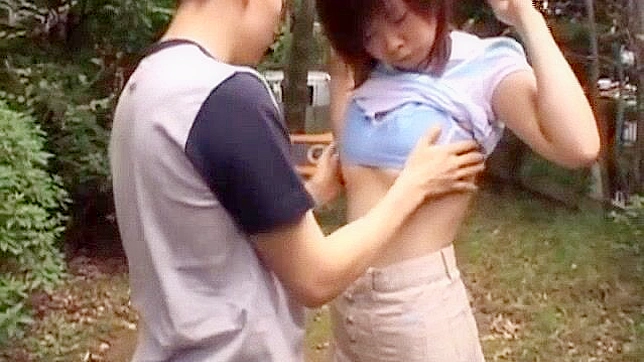 Hot Japanese GF Gives Mind-blowing Blowjob Before Wild Sex