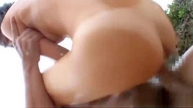 Airi Suzumura’s Steamy Beach Orgy Adventure