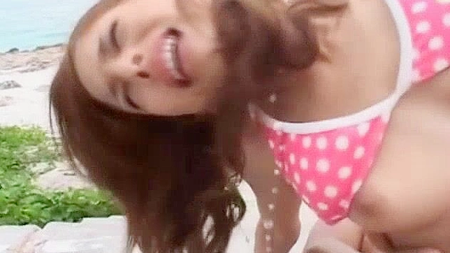 Tina Yuzuki Fucks Outdoors Under Bright Sunlight
