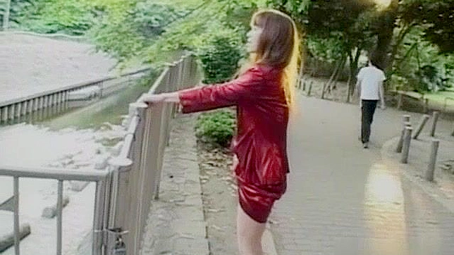 Sizzling JAP Babe Takes It Outside for Steamy Sex Capers