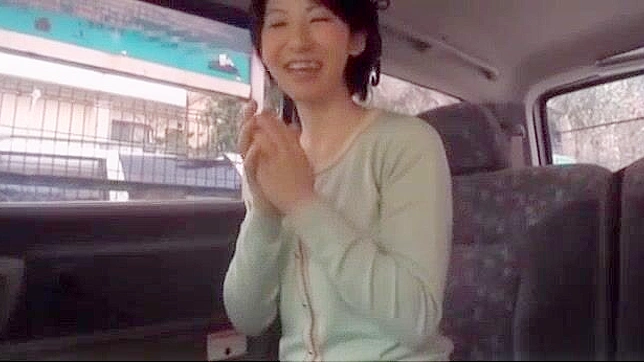 Japanese AV Star Gets Dicked Hard In The Car Seat Showdown!
