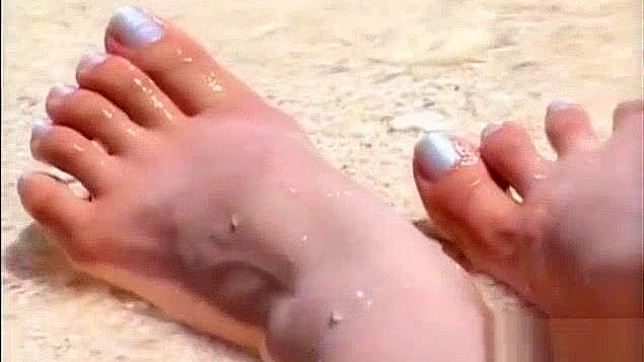 Yua Aida Bounces Seductively Showing Her Perfect Tits