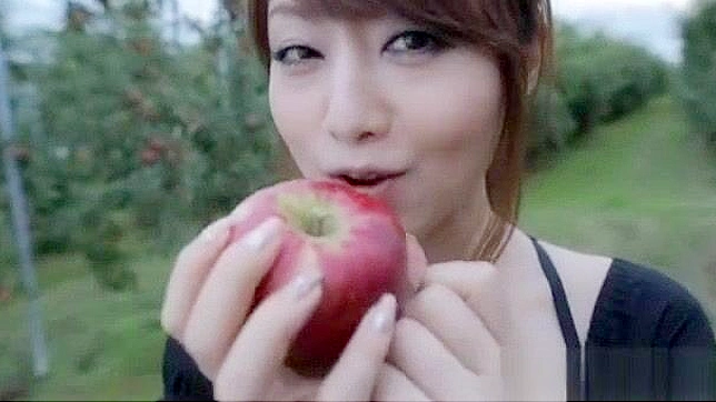 Outdoor JAV MILF Akiho Yoshizawa Receives Hot Blowjob Treat