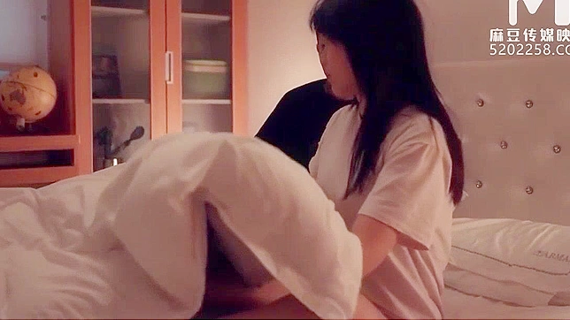 Seductive Jap Office Chick Cheats & Gets Fucked Hard