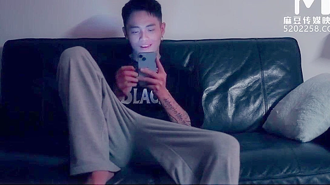 Seductive Jap Office Chick Cheats & Gets Fucked Hard