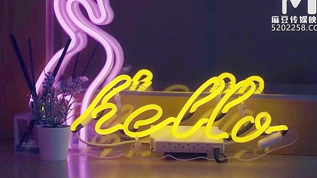 Seductive Jap Office Chick Cheats & Gets Fucked Hard