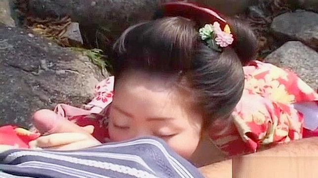 Kotone Yamashita Seduces in Kimono For Outdoor Sex Festivities