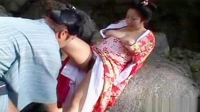 Kotone Yamashita Seduces in Kimono For Outdoor Sex Festivities