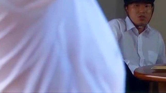 Hot JAV Star Hotaka Yuna Gets Nailed Outdoors Near Riverbank