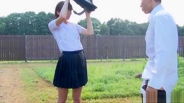 Hot JAV Star Hotaka Yuna Gets Nailed Outdoors Near Riverbank