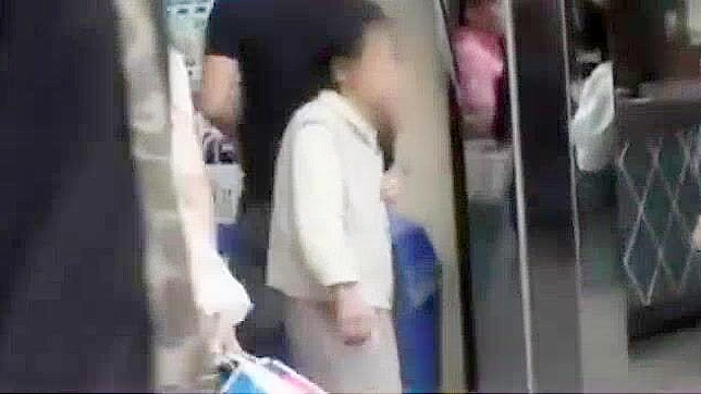 Hot Japanese Bash Features Sultry Babes in Steamy Action