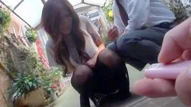 Sensuous Yuna Shiina Tempts You Outdoors in Hot JAV Action