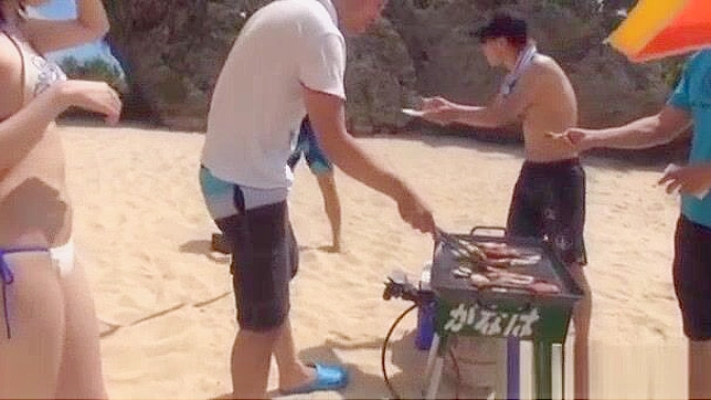 Misuzu Kawana Seduces On Beach For Steamy Outdoor Sex