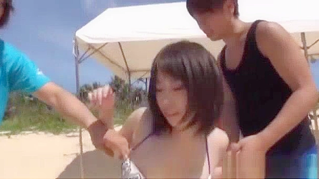 Misuzu Kawana Seduces On Beach For Steamy Outdoor Sex