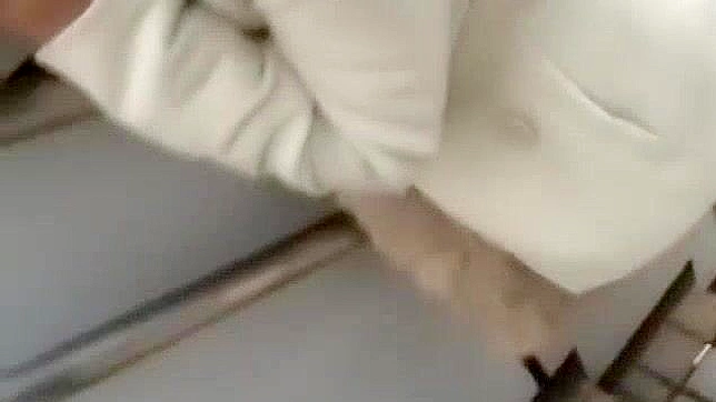 Hot Japanese Porn Star Gets Fucked Outside Live On-Cam