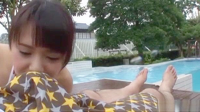 Naughty Japanese Schoolgirls 18+ Get Wild Outdoors for Hot Public Sex