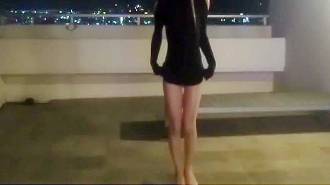 Outdoor Japanese Amateur Gets Fucked Raw in Nature