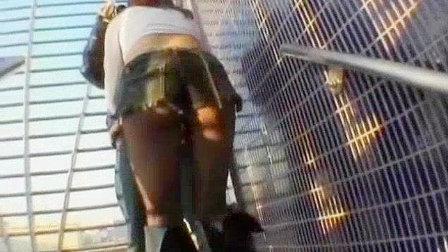 Naughty Nao Ayukawa Seducing Outdoors in Hot JAV Action