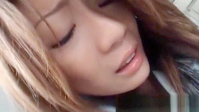 Lovely Juri Wakatsuki Shows Off Her Hot Body During Steamy Sex