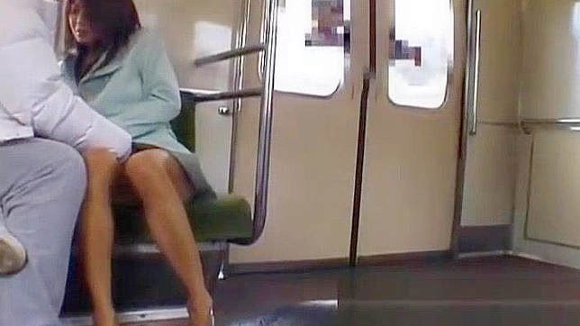 Lovely Juri Wakatsuki Shows Off Her Hot Body During Steamy Sex