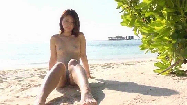 Exotic JAV Babe Shows Her Best Solo Skills in Hot Performance