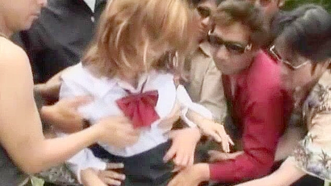 Akane Hotaru Seduces Guy with Her Body Before Mind-Blowing Orgasm