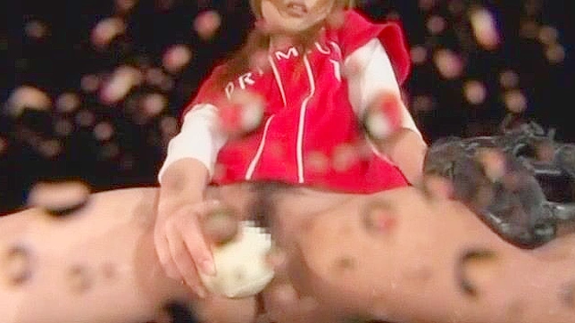 Japanese Beauties Mirei & Friends in Hot Fisting & Squirt Fun