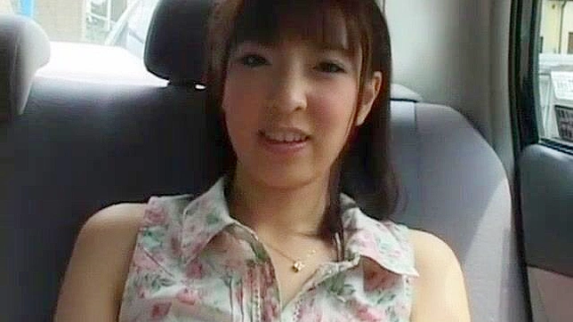 Sizzling Japanese Beauty Mashiro Shows Off Her Luscious Curves