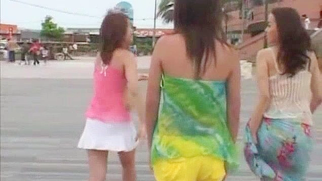 Outdoor Orgasm Fest! Japanese Beauties Enjoying Hot Group Sex