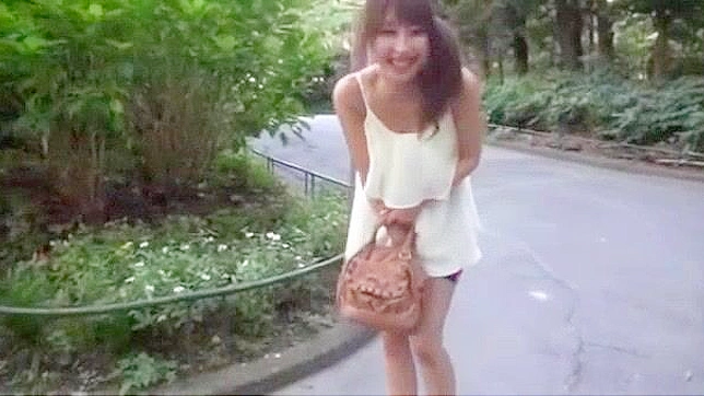 Ayami Syunka's Erotic Solo Show - A Must-See Masturbating Fantasy