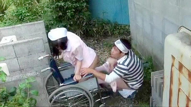 Mai Tsuruta Seduces With Steamy Japanese Oral Sex Performance